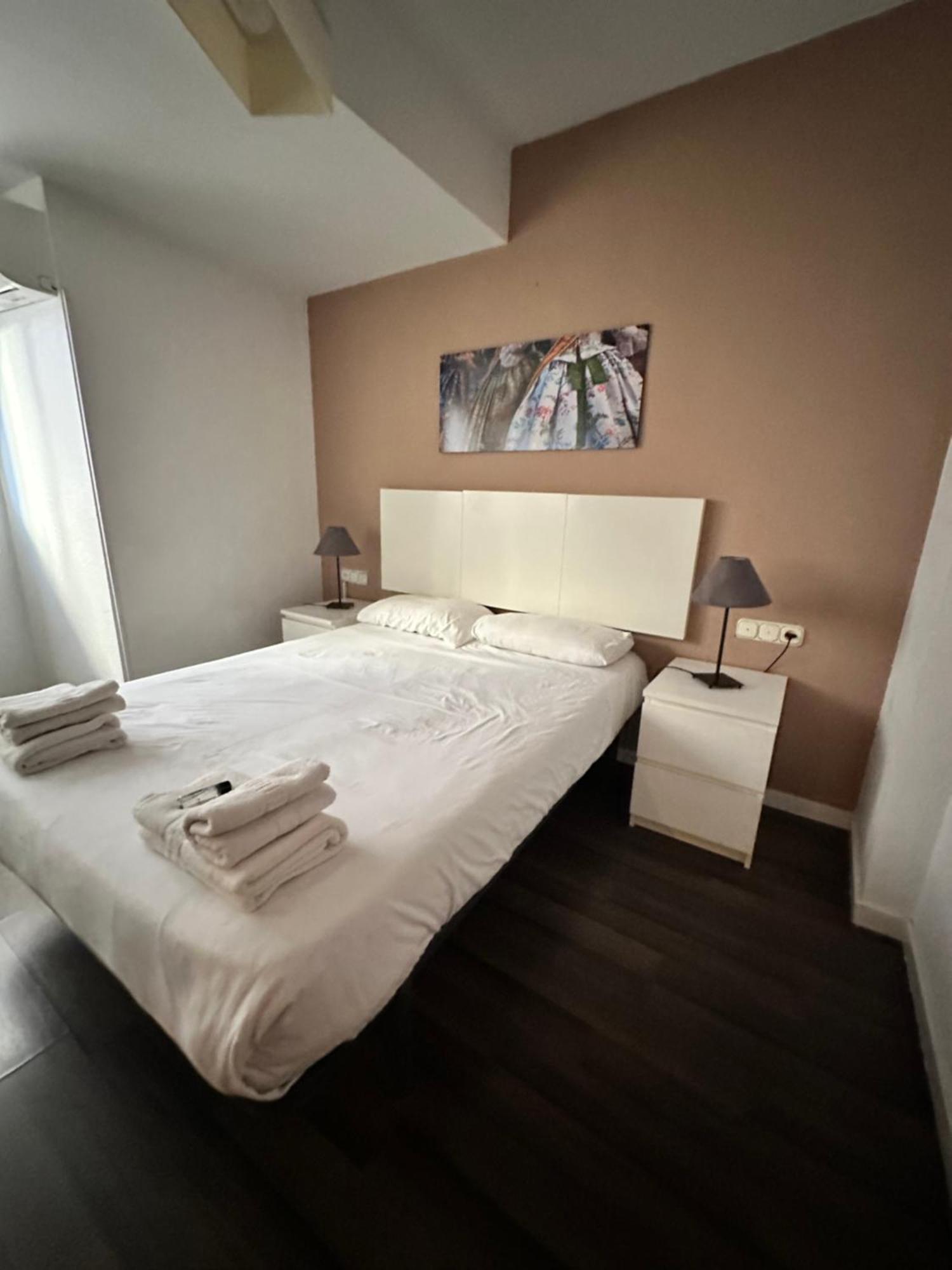 Zerka Centro Apartment Valencia Bagian luar foto